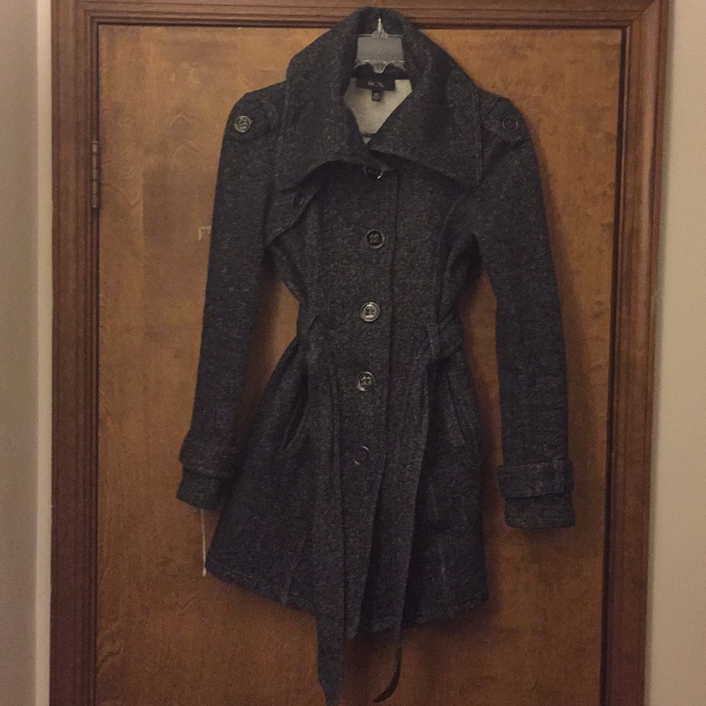 Belted fleece lined coat. XS